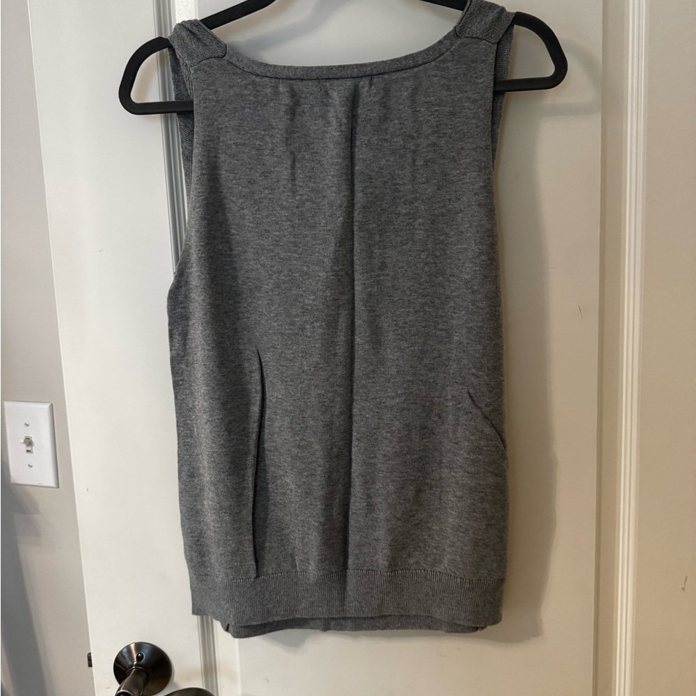 Banana Republic Cowl Neck Sweater Tank size small - Picture 6 of 6